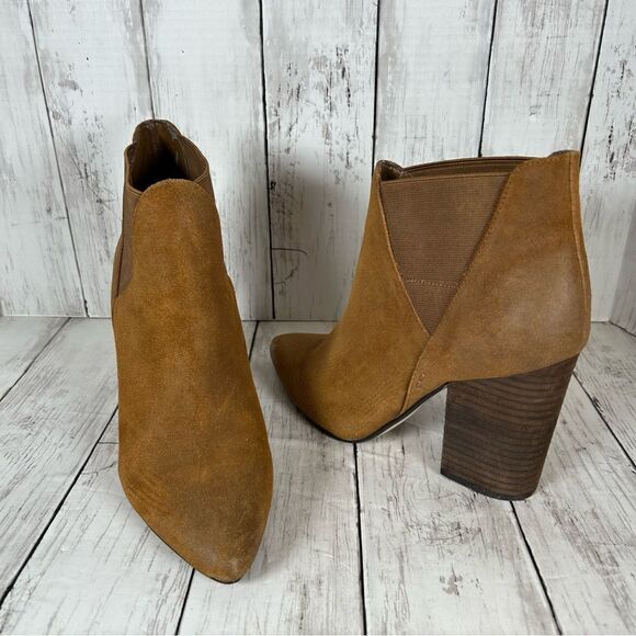 CROWN VINTAGE Magnolia Dark Natural Distressed Suede Elastic Ankle Boot 10 - Picture 7 of 11